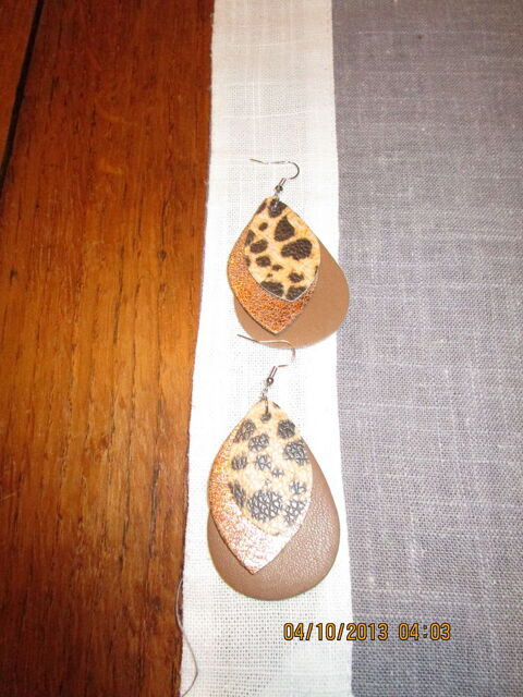 Boucles d'oreilles 4 Le Mesnil-Réaume (76)