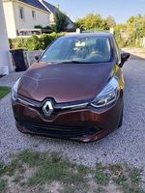 Clio IV 1.2 16V 75 Authentique 2012 occasion 56880 Ploeren