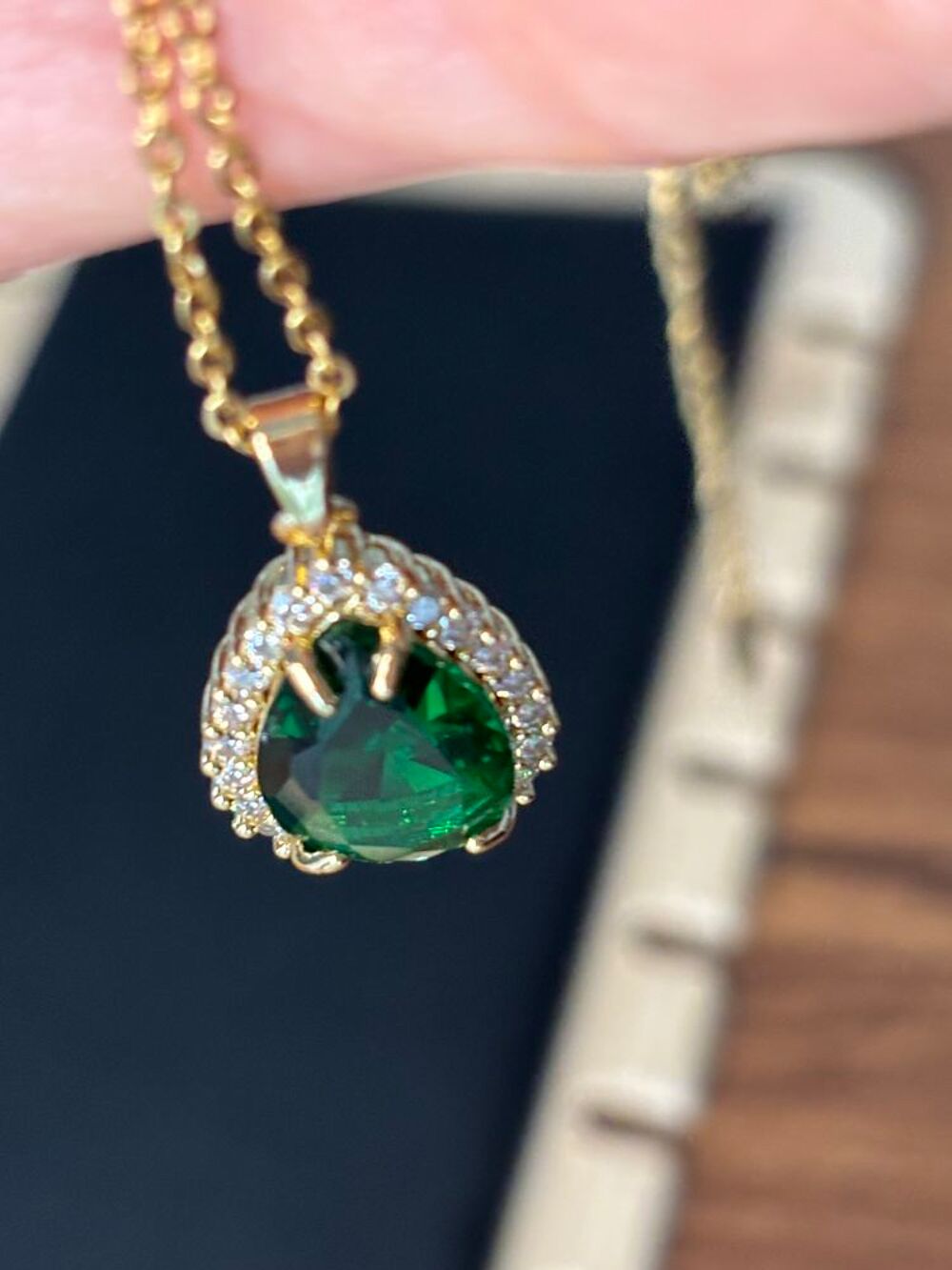 Collier pendentif en acier inoxydable Bijoux et montres