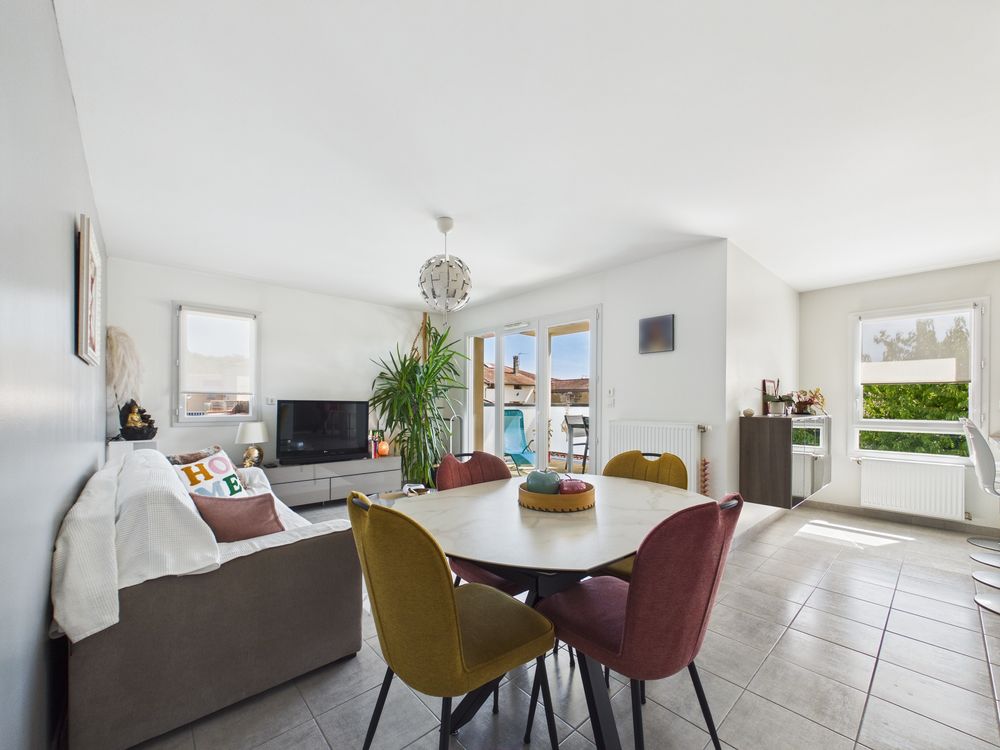 Vente Appartement Grand Appartement T3 de 72,30 m² avec garage double de 26m² Saint-symphorien-d'ozon