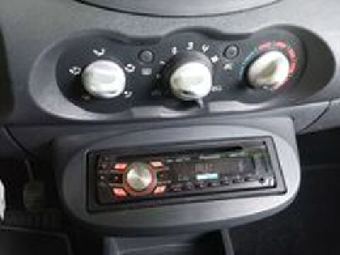 Twingo II 1.2 LEV 16v 75 eco2 Authentique Euro 5 2011 occasion 38080 Saint-Marcel-Bel-Accueil