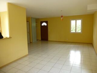  Maison à louer 4 pièces 88 m²