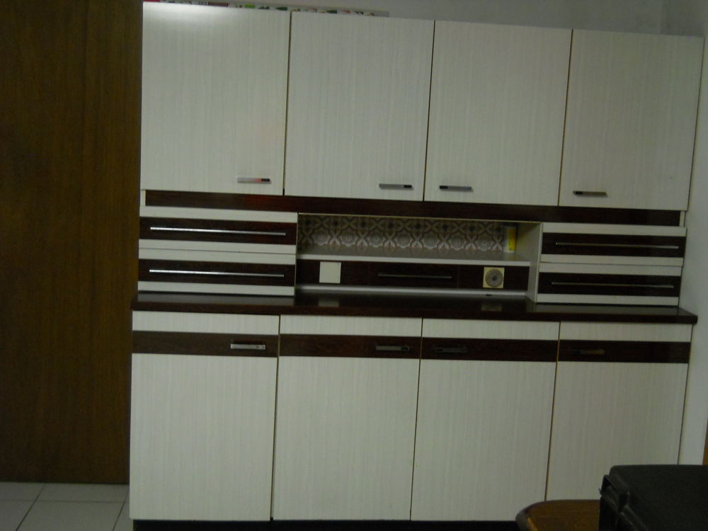 MEUBLE FORMICA Meubles