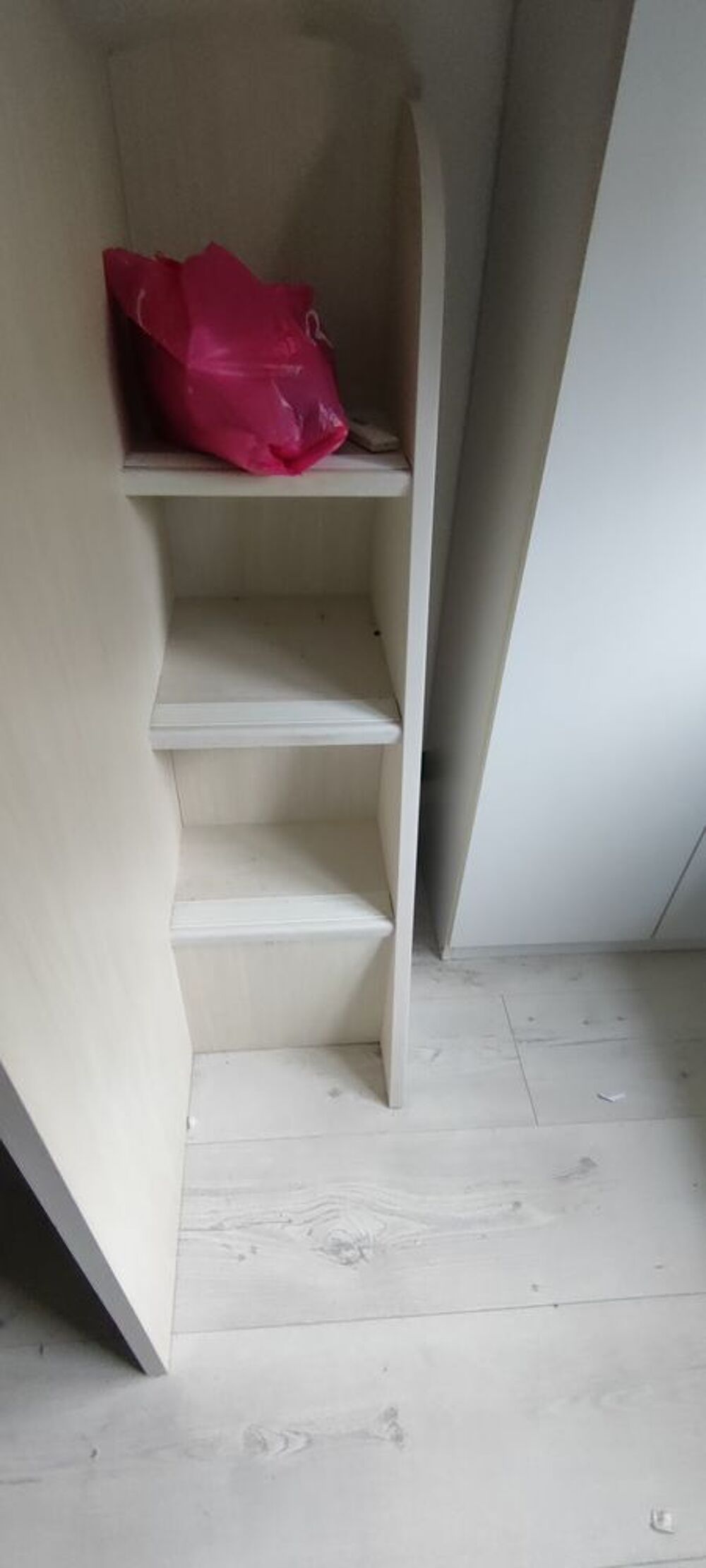 Lit mezzanine GAUTIER avec bureau int&eacute;gr&eacute; Meubles