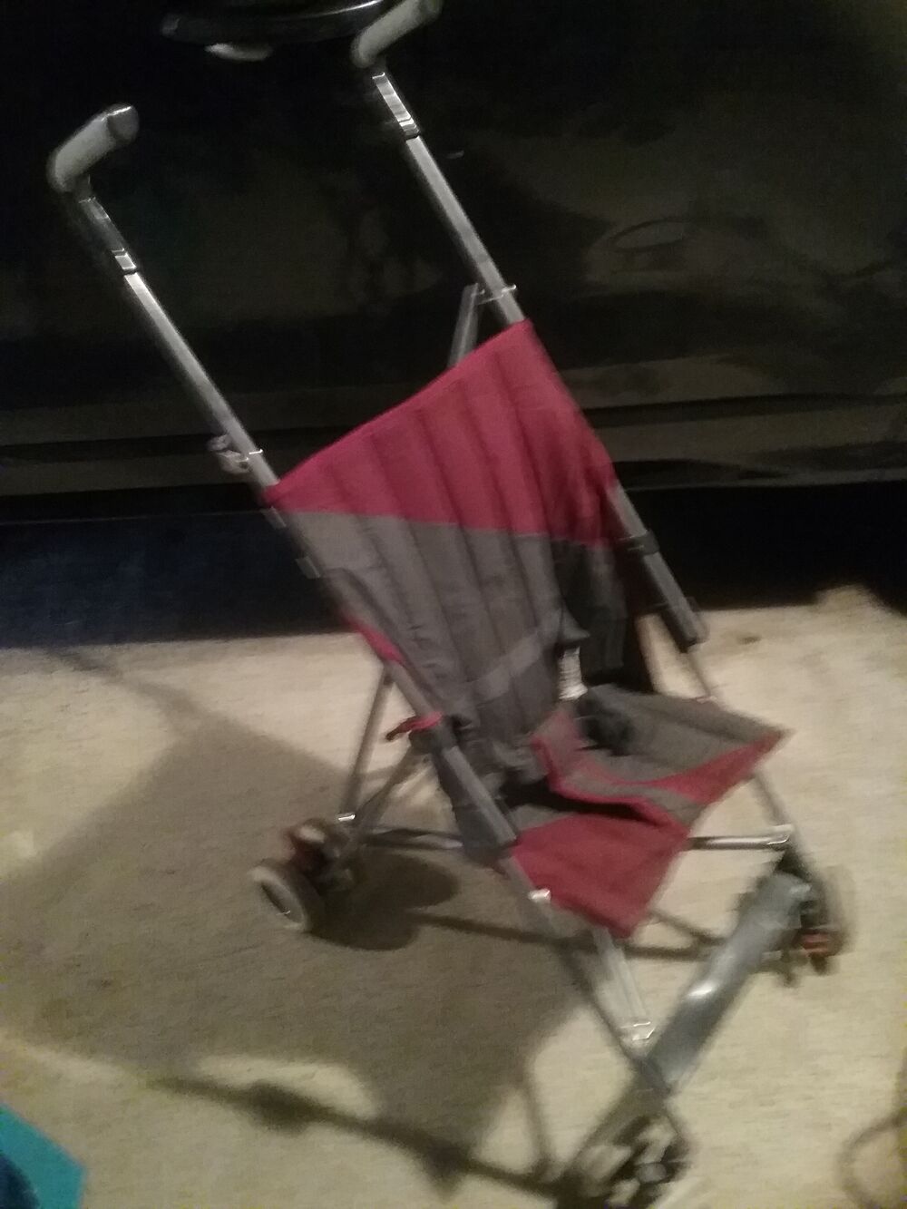 Poussette avec ombrelle Puériculture