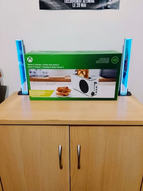 Xbox Series S Grille Pains Scelle 40 Belin-Béliet (33)
