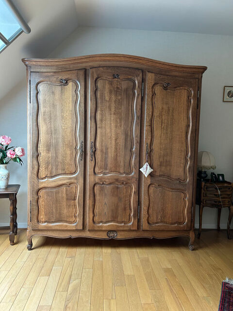 Armoire  vintage  300 Wasquehal (59)