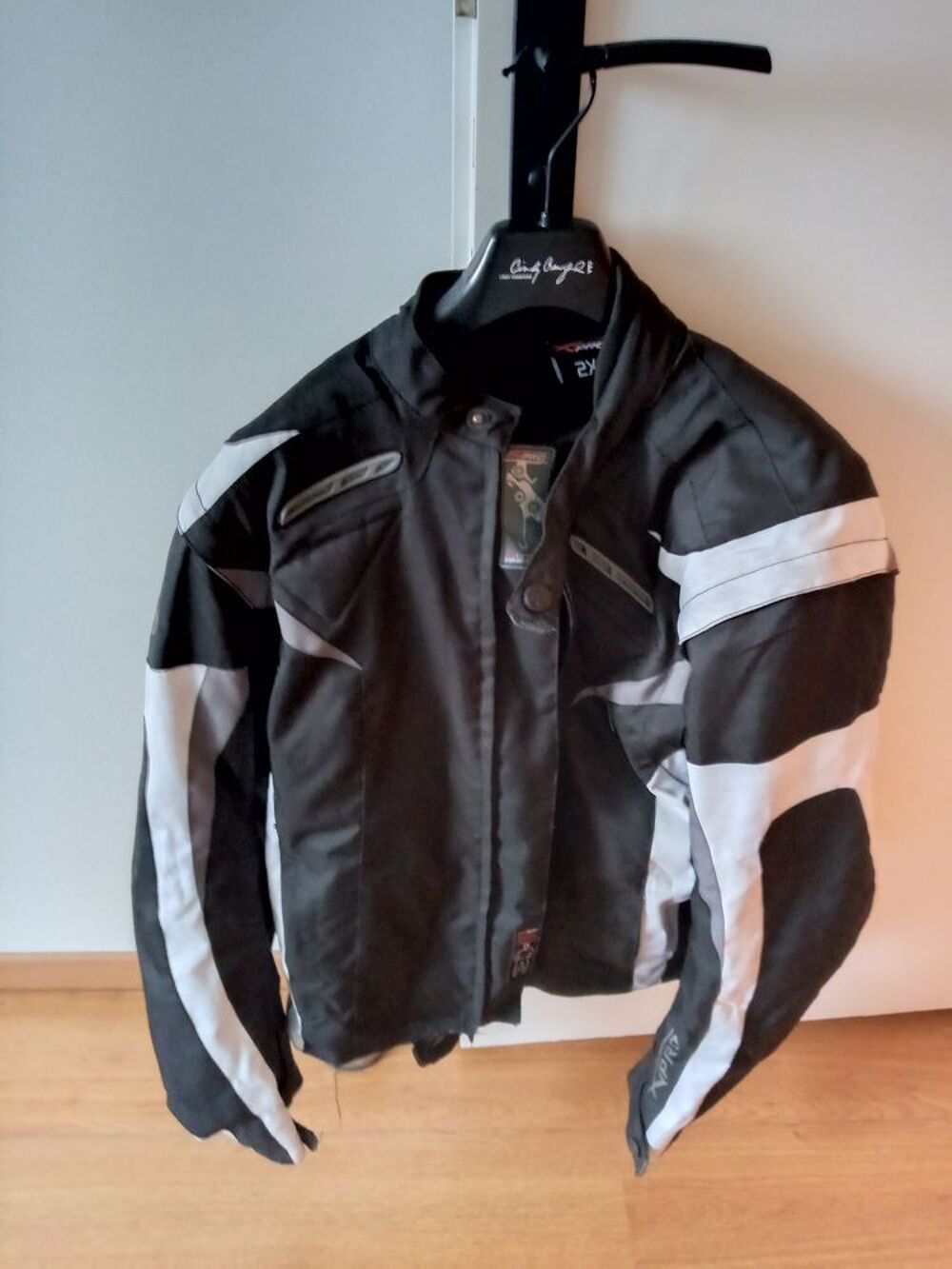 Blouson moto Vêtements