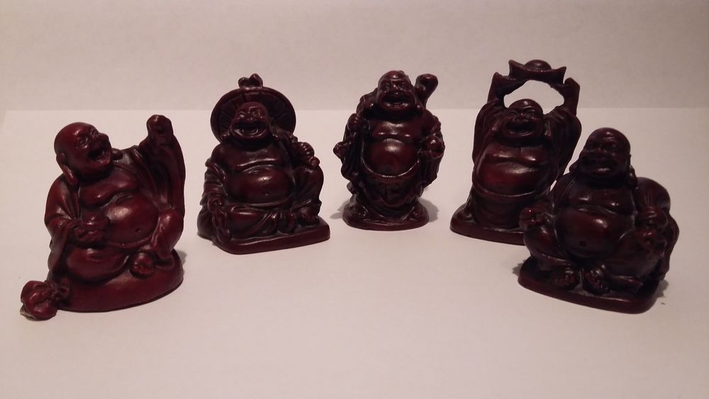 Lot de 5 bouddhas rieurs 