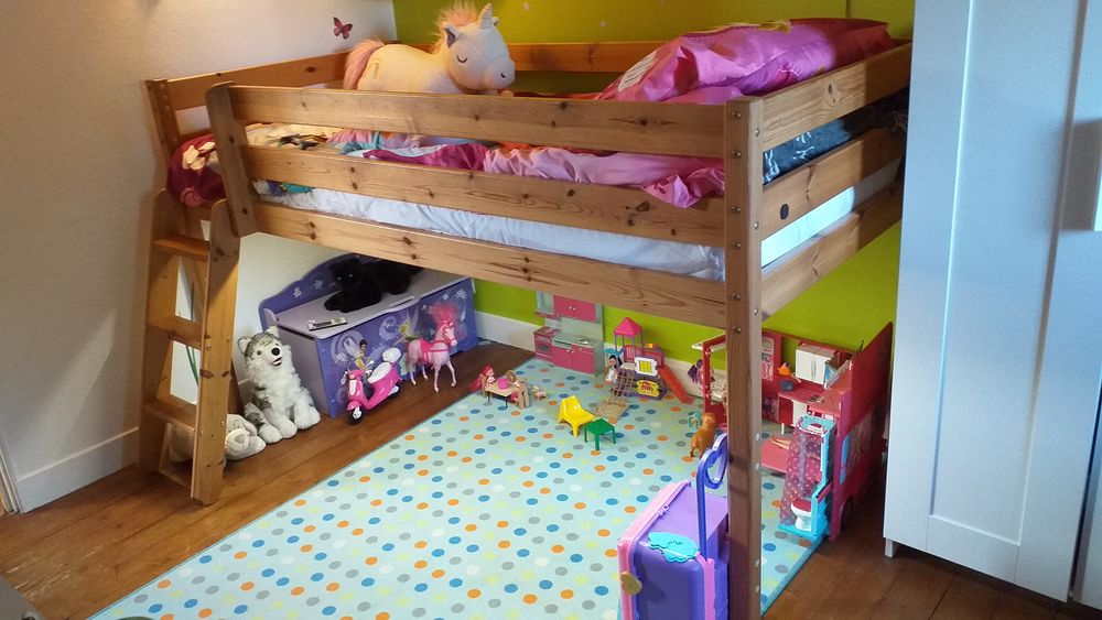 Lit mezzanine &agrave; mi-hauteur Mobilier enfants