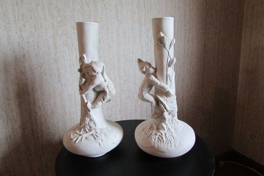 Paire de vases en pl&acirc;tre , epreuve, &eacute;tat brut Dcoration