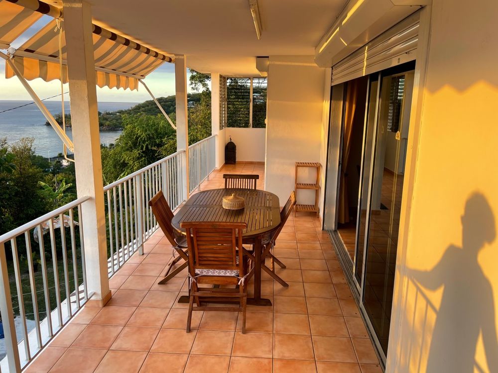 Location Villa Villa F4, belle vue sur Mer et Montagne à DESHAIES 97126 Deshaies