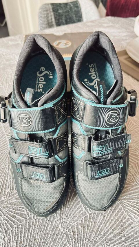 Chaussures et pédales Gignac-la-Nerthe (13)