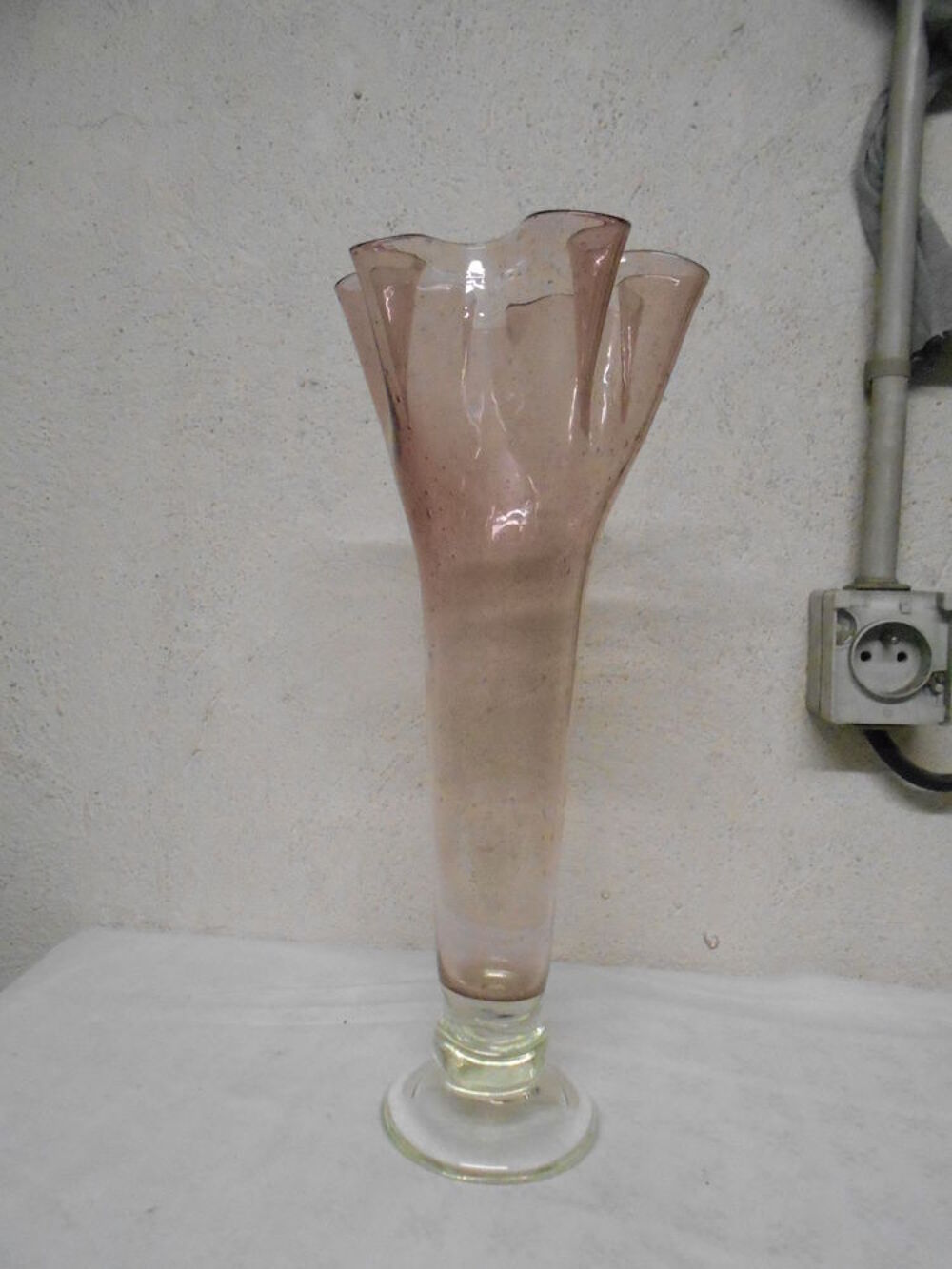 Vase en verre souffl&eacute; Décoration