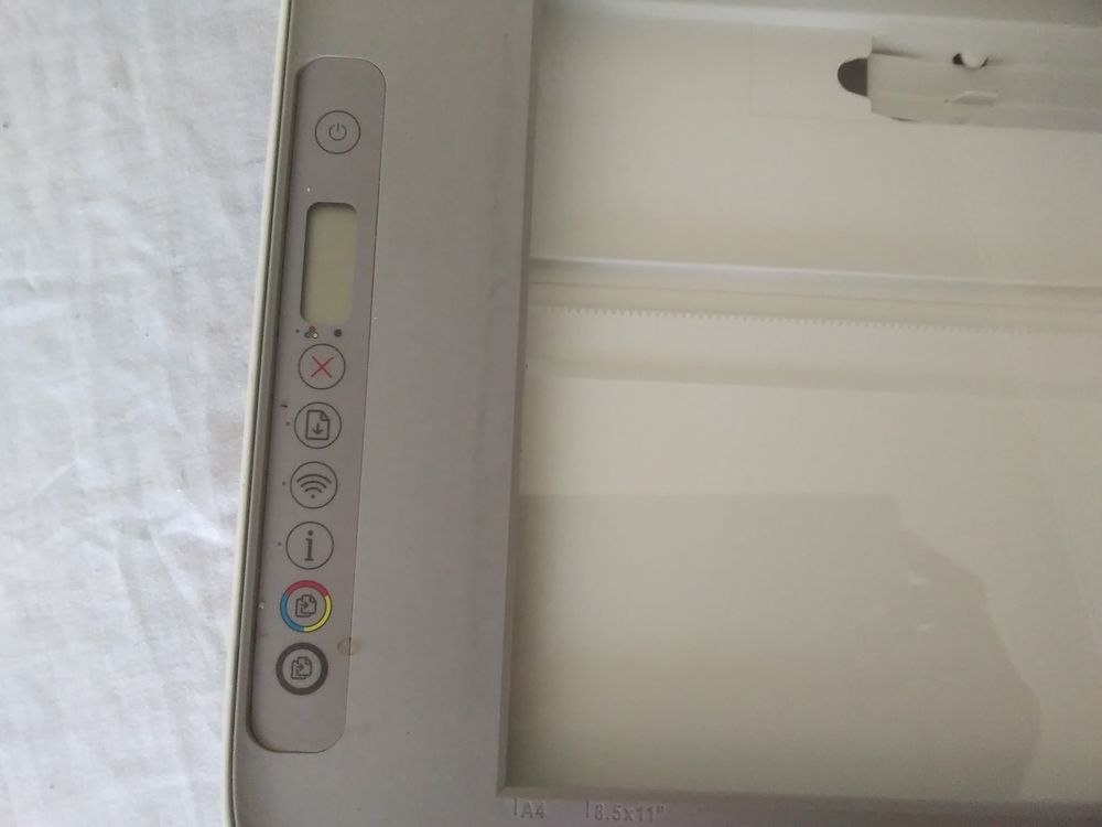 Imprimante HP Deskjet 2720e Matériel informatique