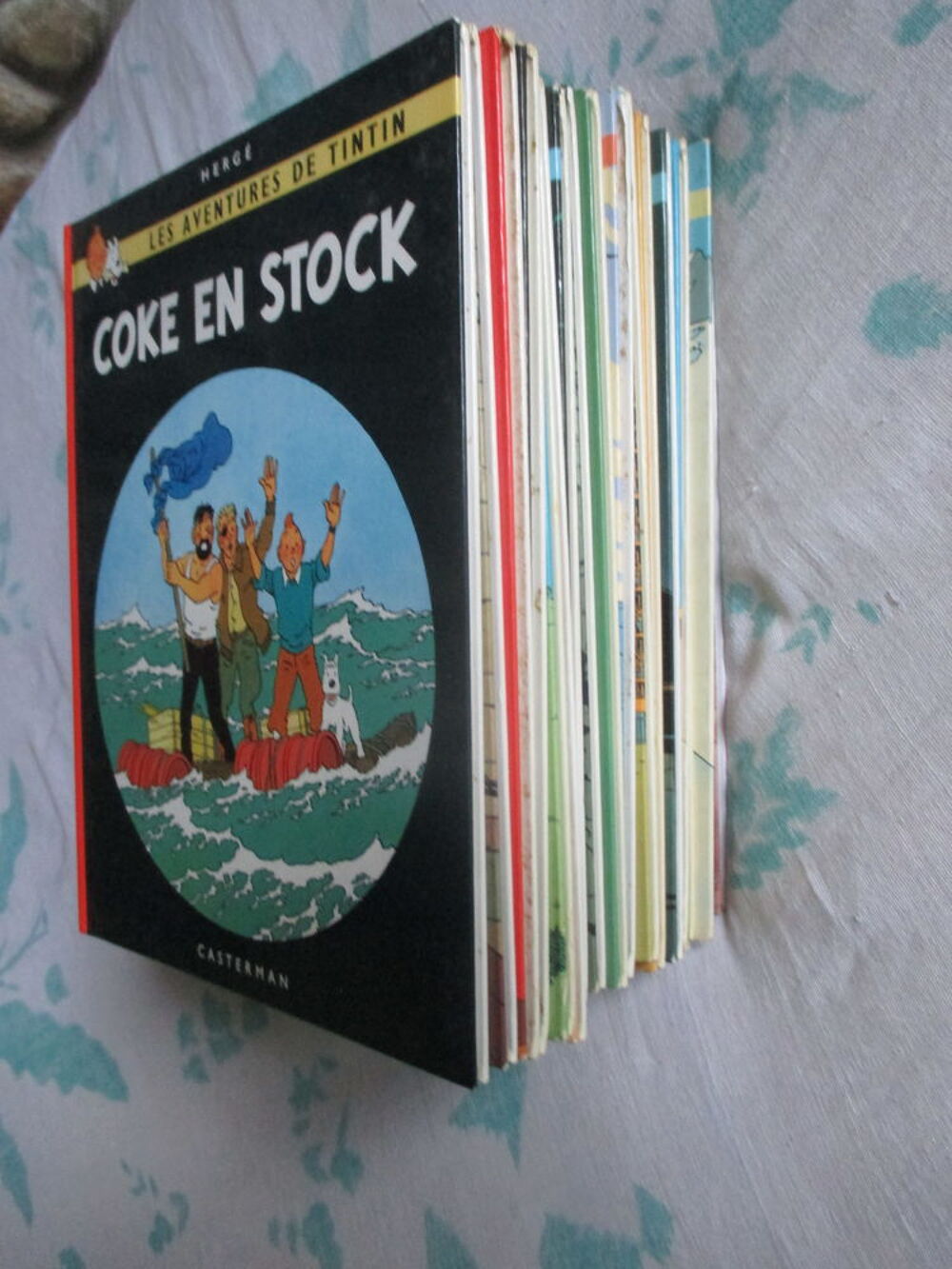 collection compl&egrave;te de 22 volumes de "TINTIN" 1984 Livres et BD