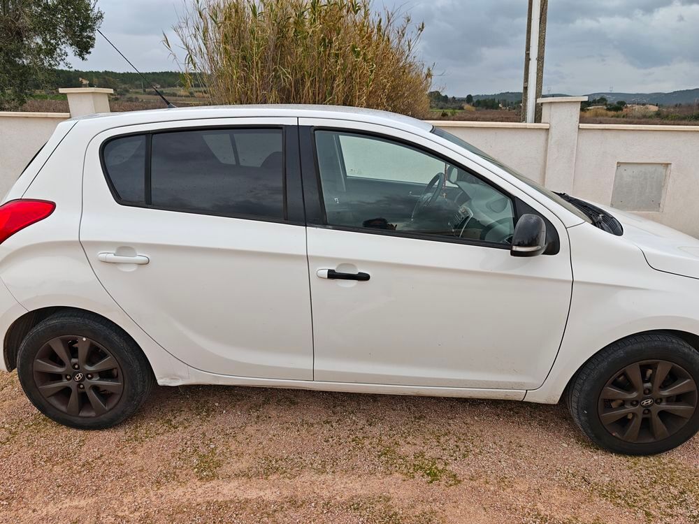 i20 1.2 85 Pack GO! Brasil Plus 2014 occasion 13500 Martigues