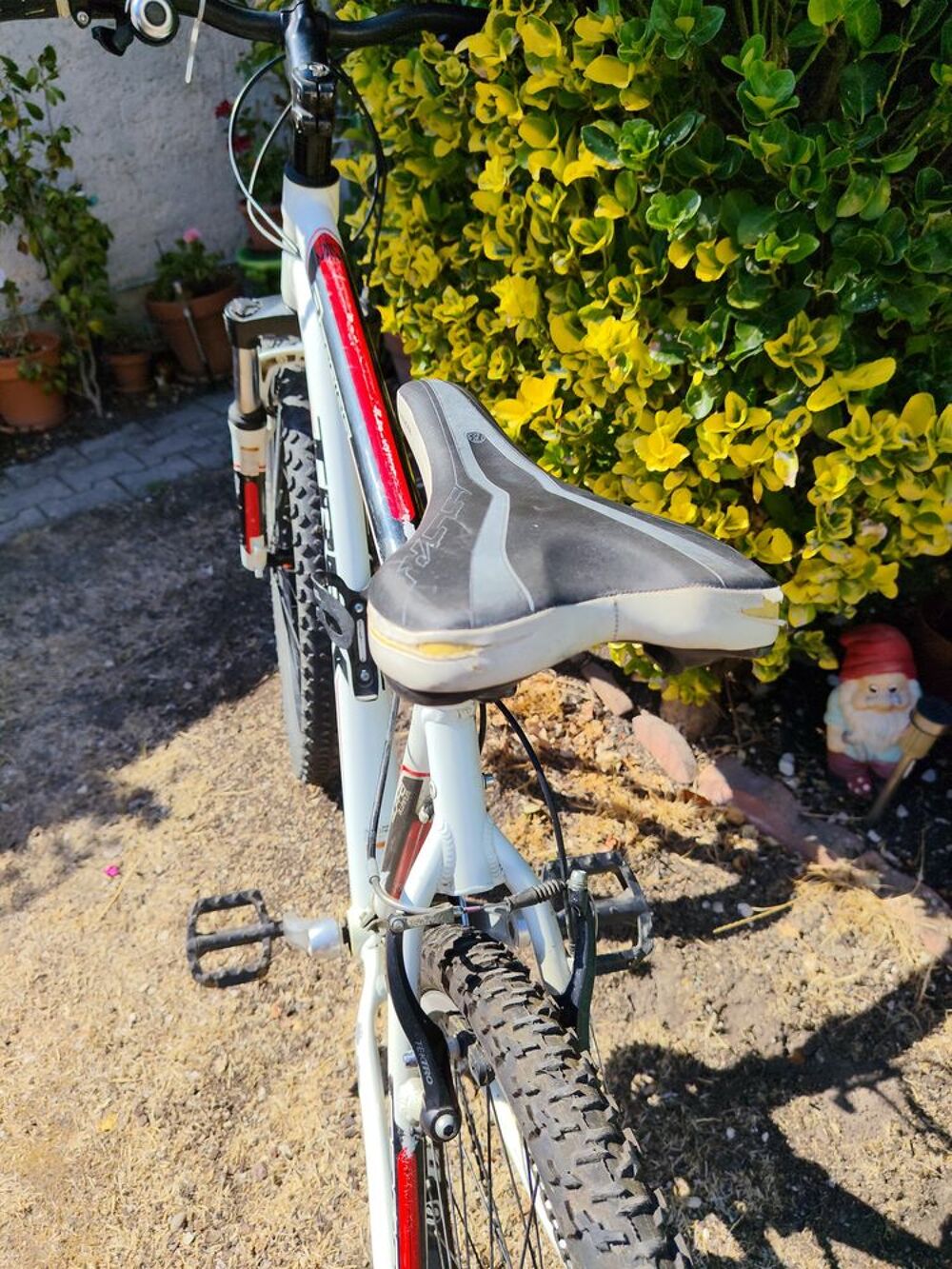 vtt trek serie T3700 21 vitesses Vélos