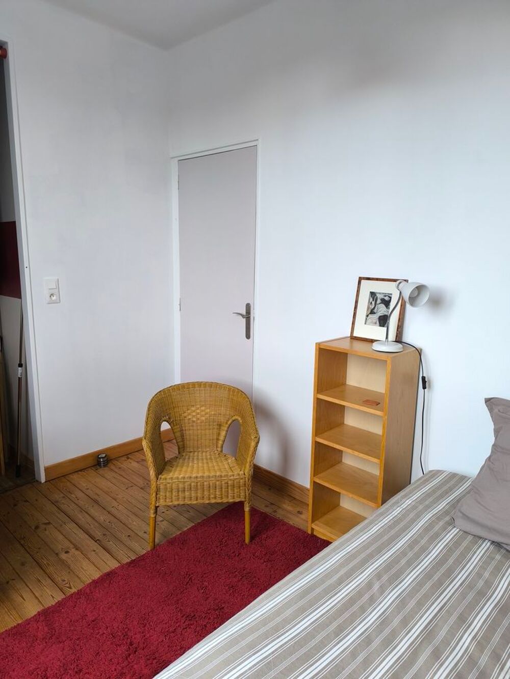 Location Chambre Chambre meublée chez l'habitant 11m2 Propre Rénovée Orvault