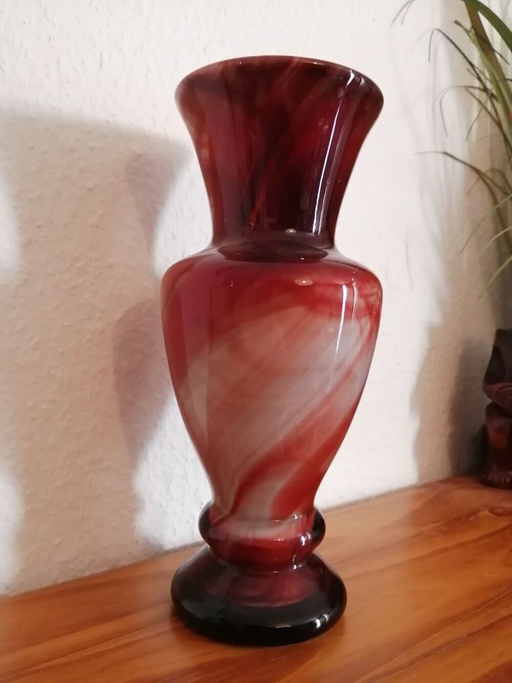 Magnifique vase Pop Art, verre sulfur&eacute; Décoration