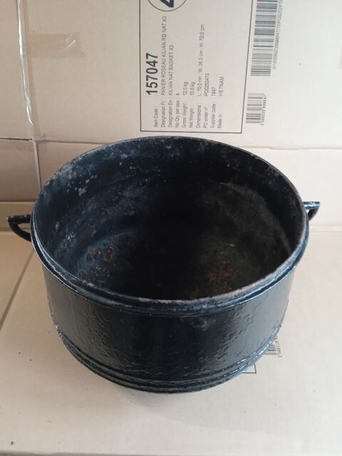 Chaudron  en fonte 55 Broyes (51)