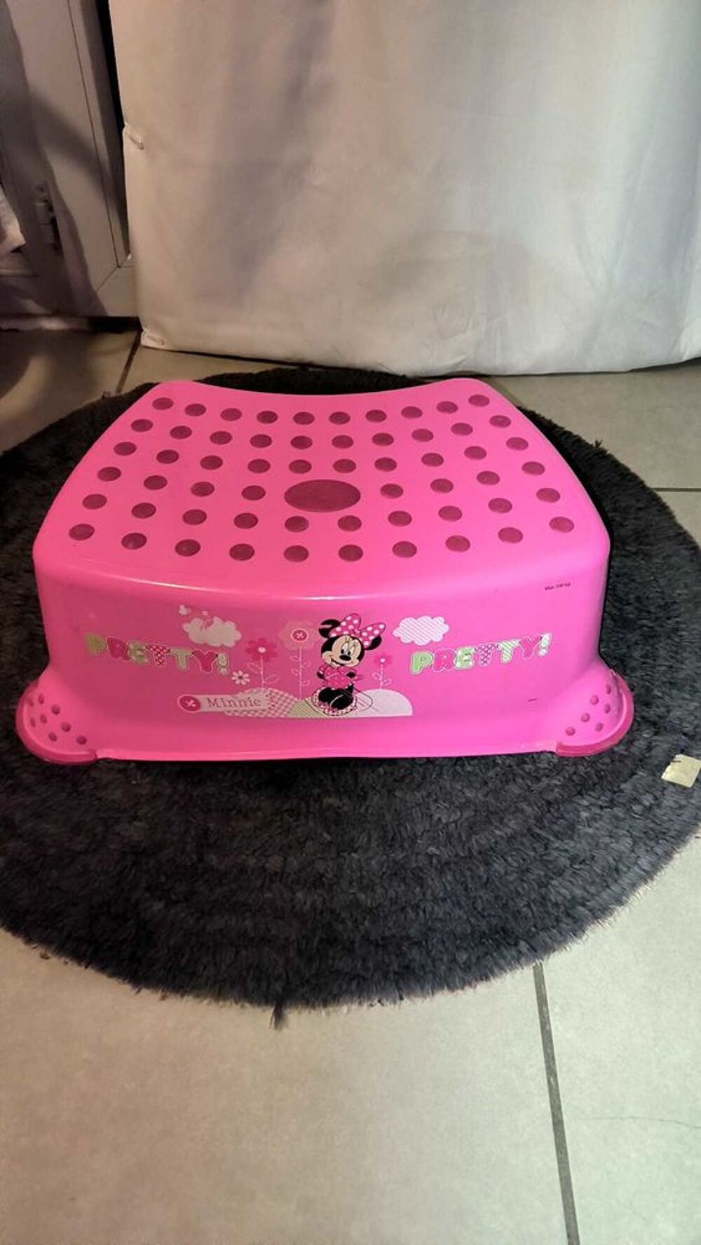 marche pied enfant Minnie Puériculture
