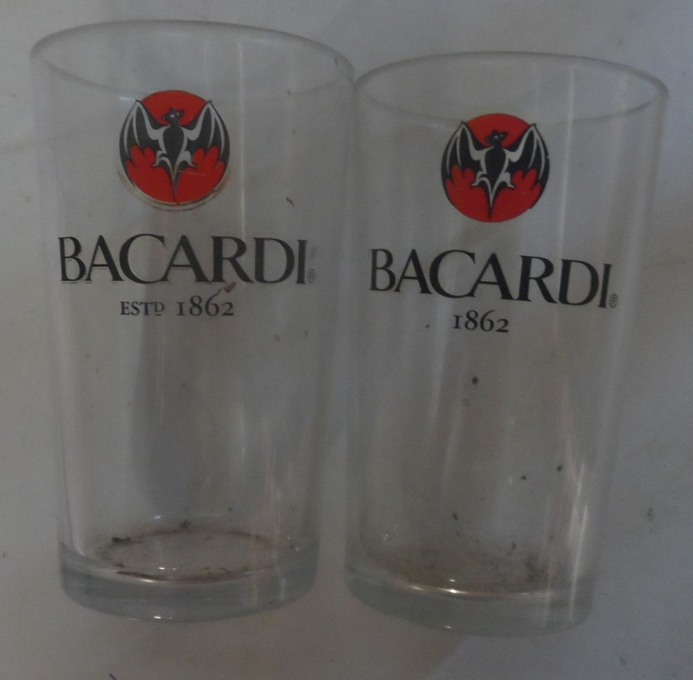 2 grands verres publicitaires vintages neufs de rhum BACARDI Cuisine