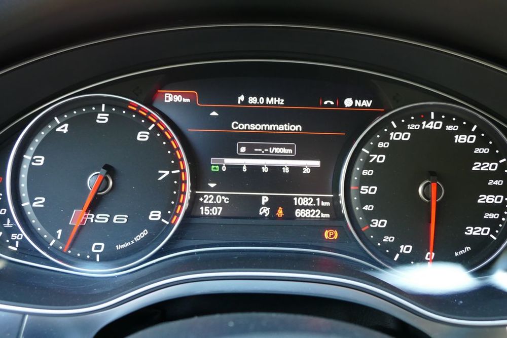 S6 R Avant V8 4.0 TFSI 560 Quattro Tiptronic 8 2013 occasion 13600 La Ciotat
