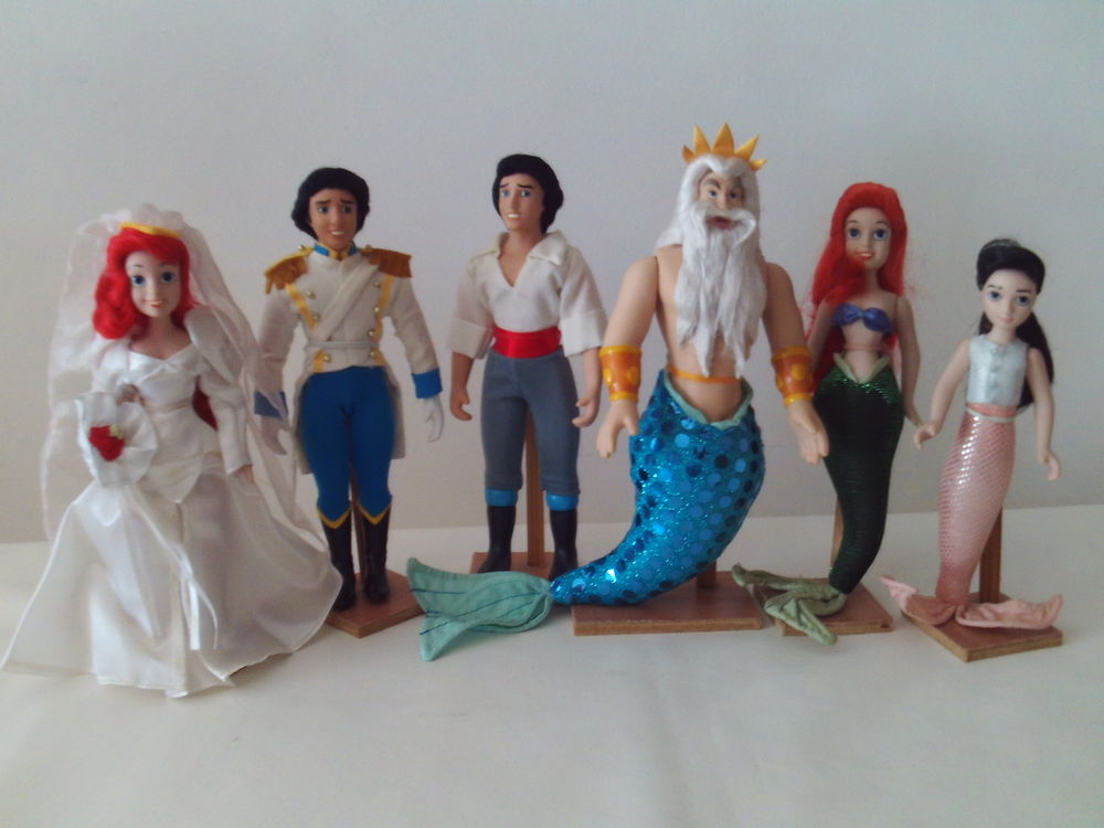 Princesse Disney en porcelaine Ariel. 