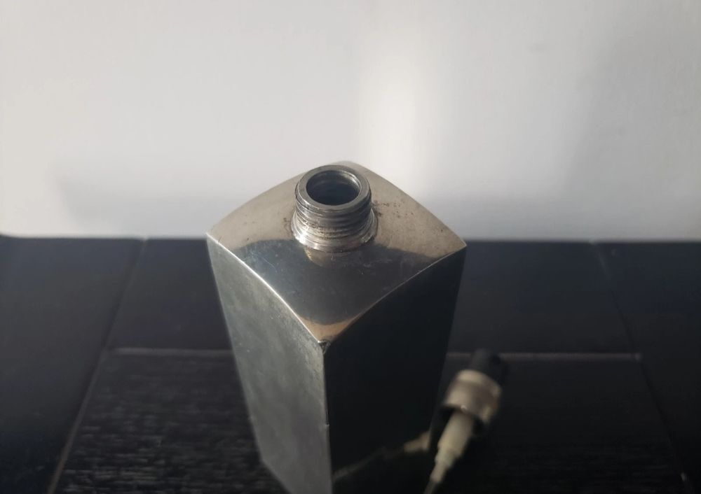 Vaporisateur sheiffield pewter ann&eacute;e 60-70 Décoration