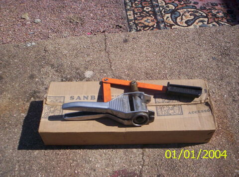 boucheuse 10 Autun (71)