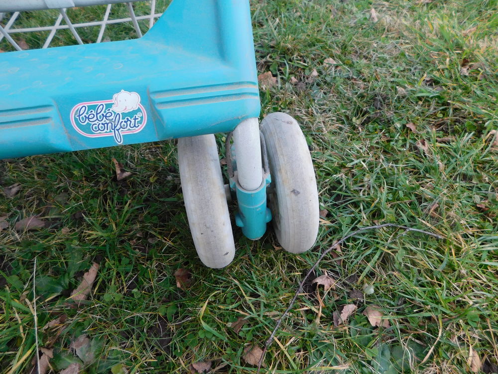poussette canne B&eacute;b&eacute; Confort Puériculture