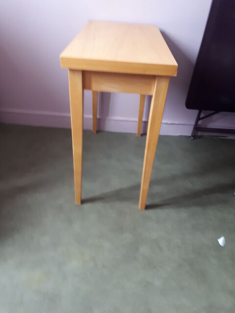 TABLE EN CH�NE CLAIRE  30 Drancy (93)