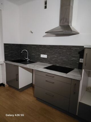  Appartement à louer 3/4 pièces 89 m² Saint-chamond