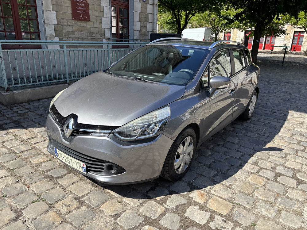 Clio IV Estate Clio Estate IV TCe 90 Energy eco2 Dynamique 2013 occasion 75015 Paris