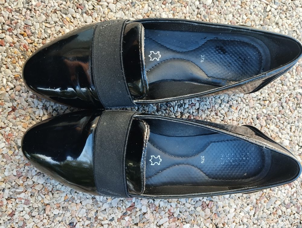 GEOX mocassins cuir 37.5 quasi neuves Chaussures