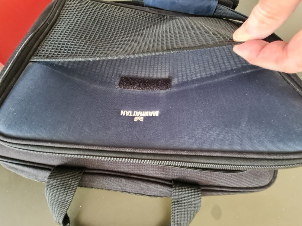 cartable porte-documents-ordinateur de qualit&eacute; Maroquinerie