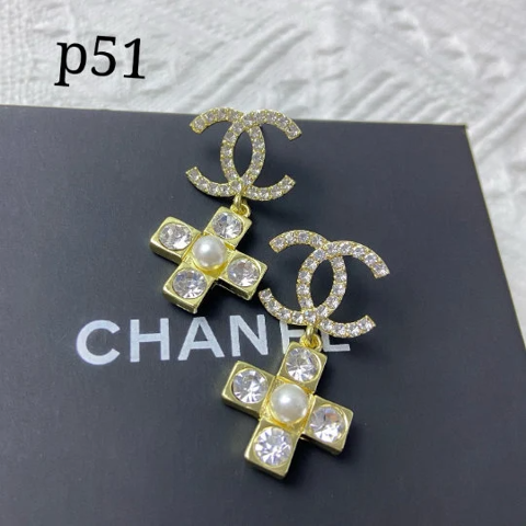 Boucles d'oreilles -puces pendantes croix dores - avec stra 15 Mulhouse (68)