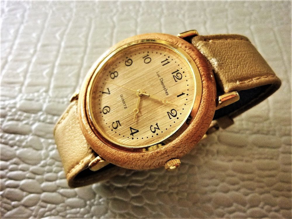 LUC DESROCHES WOODY montre analogique LDR1012 Bijoux et montres