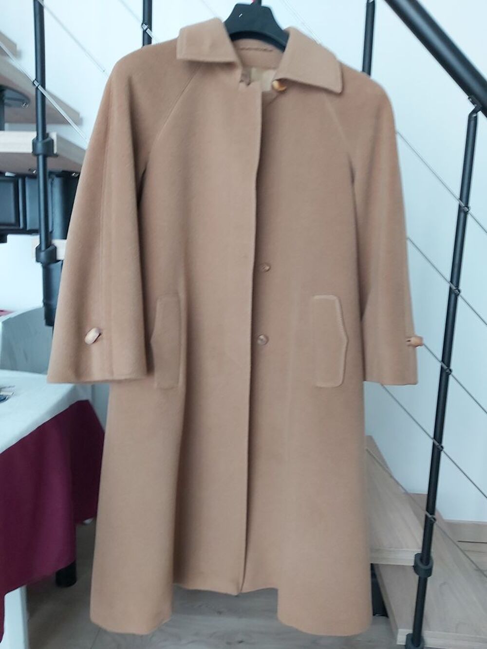 Manteau JOBIS en poil de chameau Vêtements