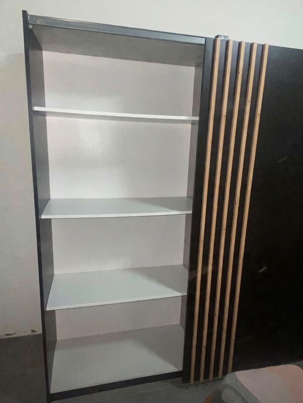 Armoire porte coulissante Meubles