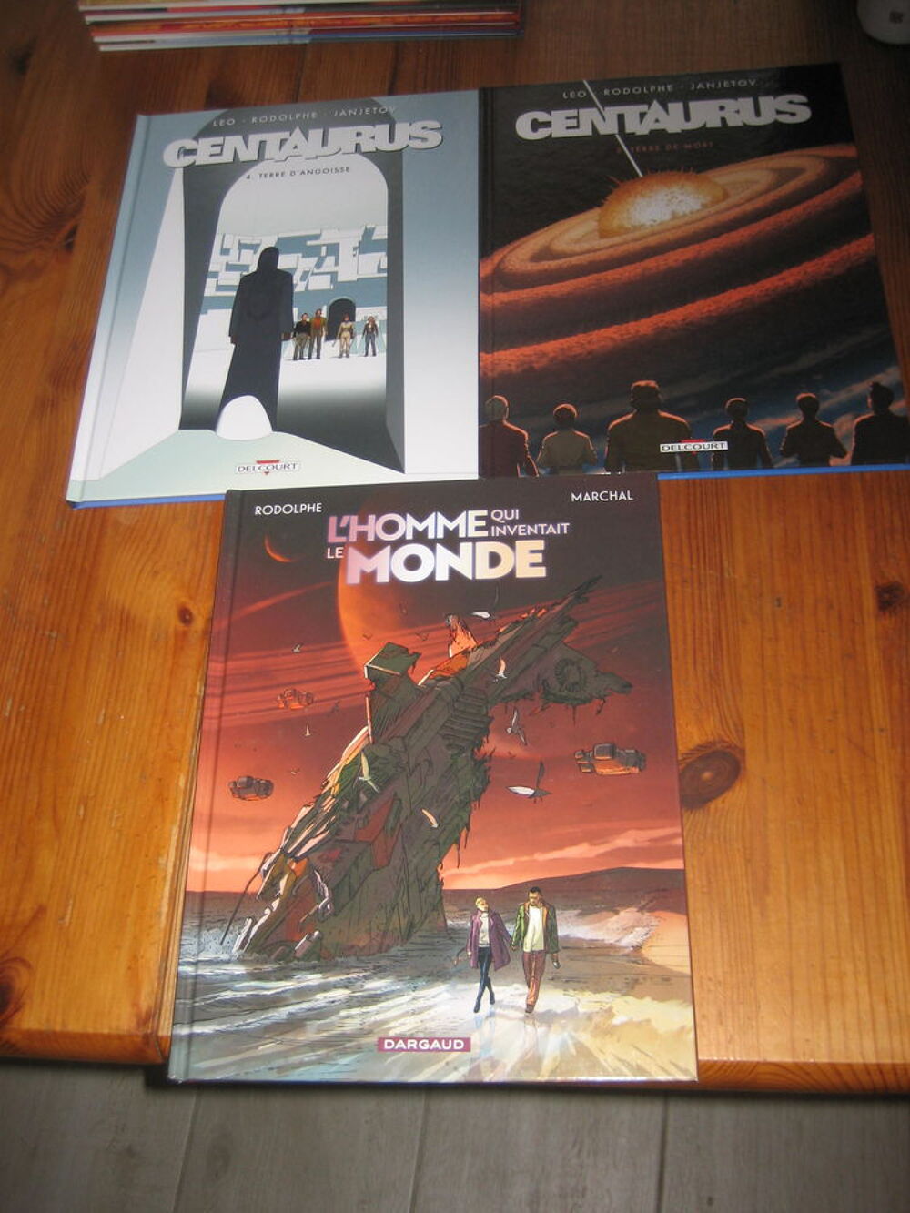 lot 3 bd CENTAURUS 4+5 delcourt+ l'homme qui inventait le monde DARGAUD leo Livres et BD