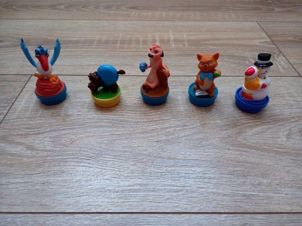 lot de ---5- Figurines Smarties Jeux / jouets