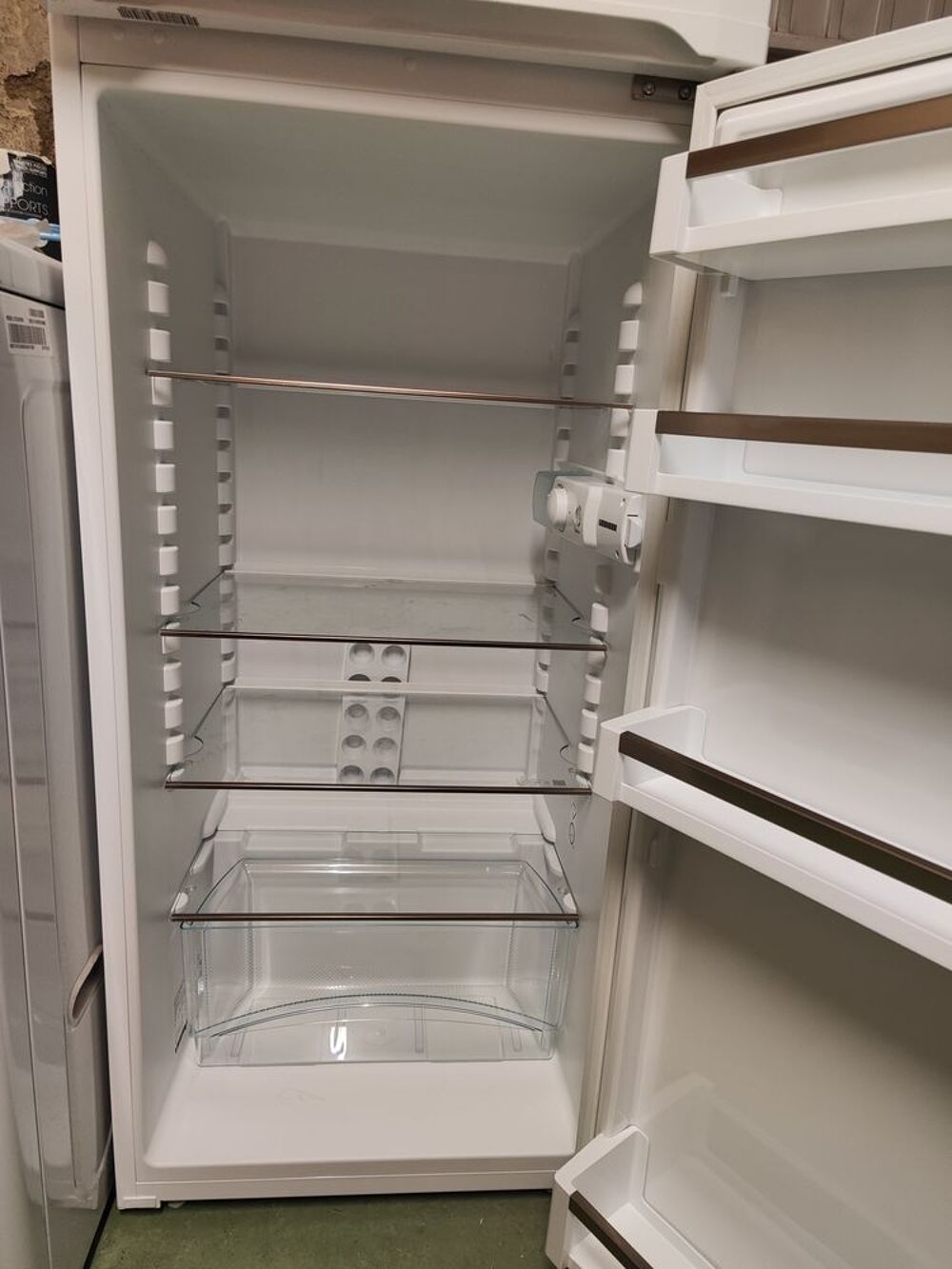 GRAND REFRIGERATEUR quasi neuf (55 x 157.1 x 63) LIEBHERR Electroménager