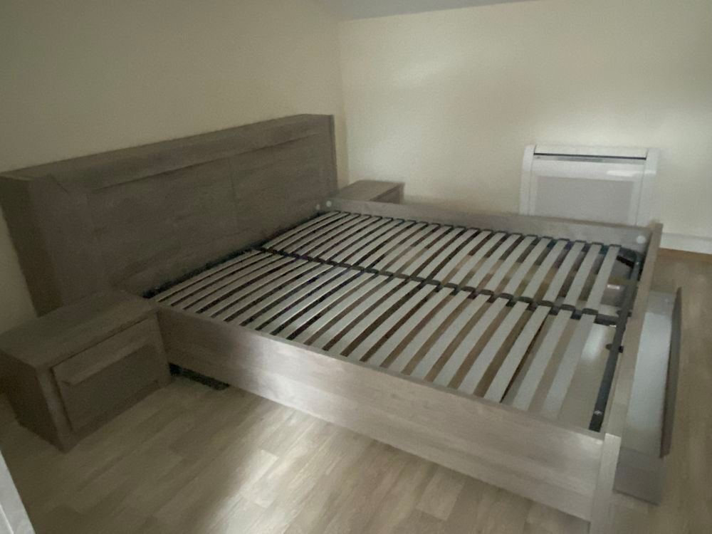 Chambre &agrave; coucher compl&egrave;te Meubles