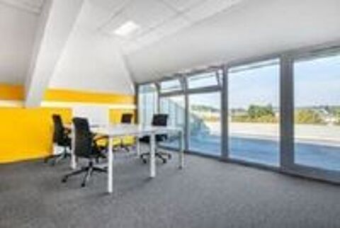   Accès tout inclus à des espaces de bureau professionnels pour 4 personnes à Beauvais Stop & Work  