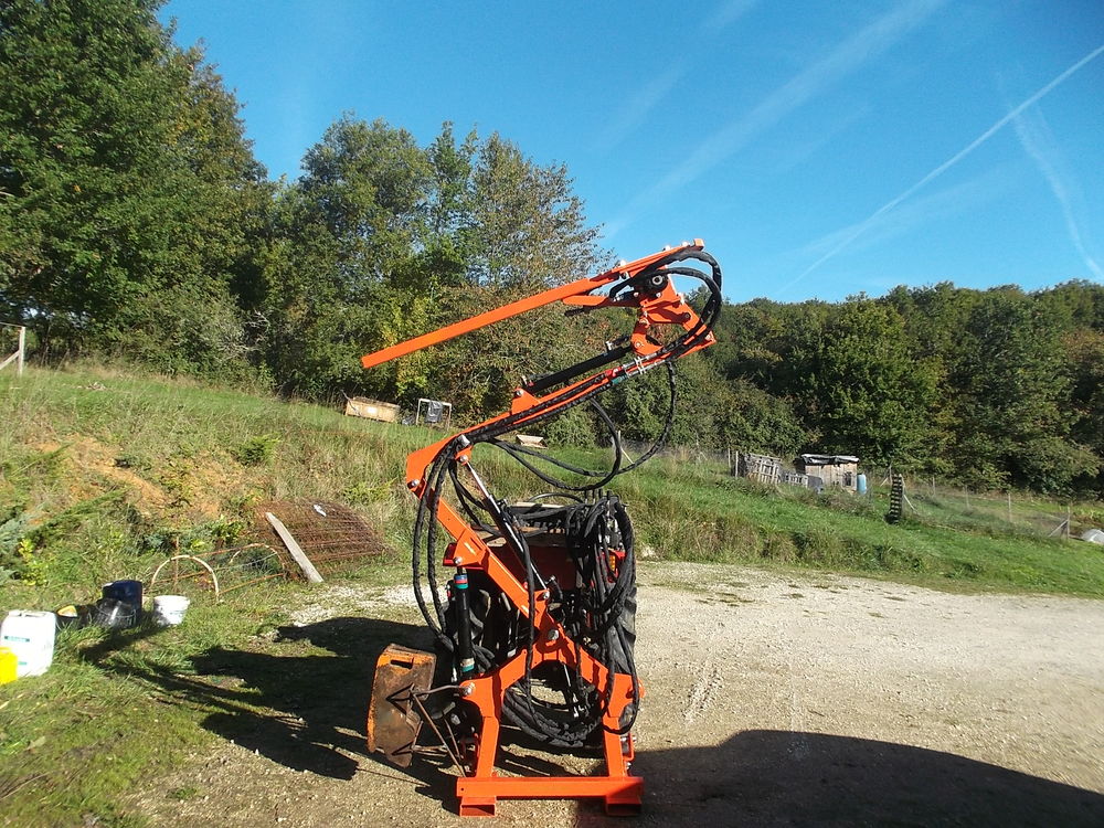 Taille Haies Hydraulique pour micro tracteur Jardin