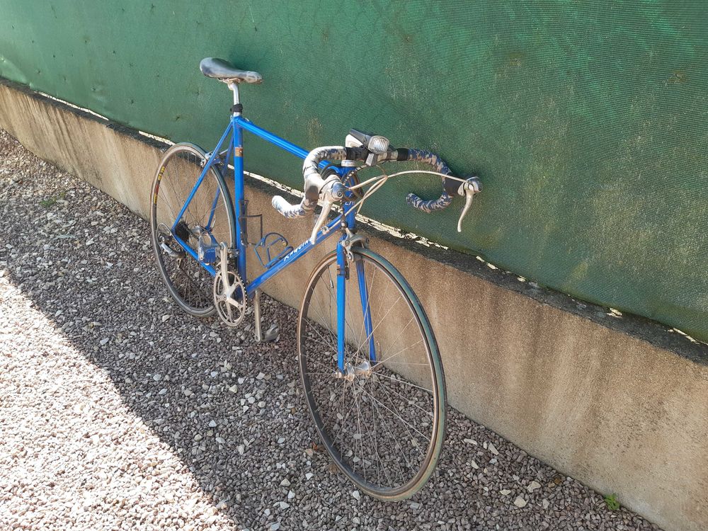 V&eacute;lo &agrave; r&eacute;nover Vélos