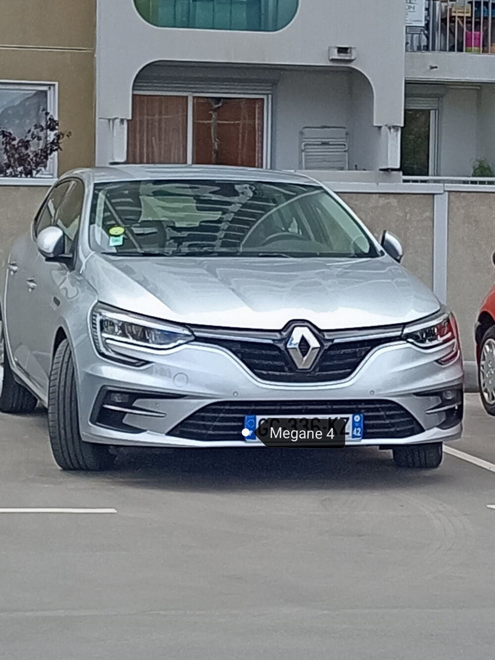 Megane IV M&eacute;gane IV Berline Blue dCi 115 - 21B Business 2021 occasion 42000 Saint-&Eacute;tienne