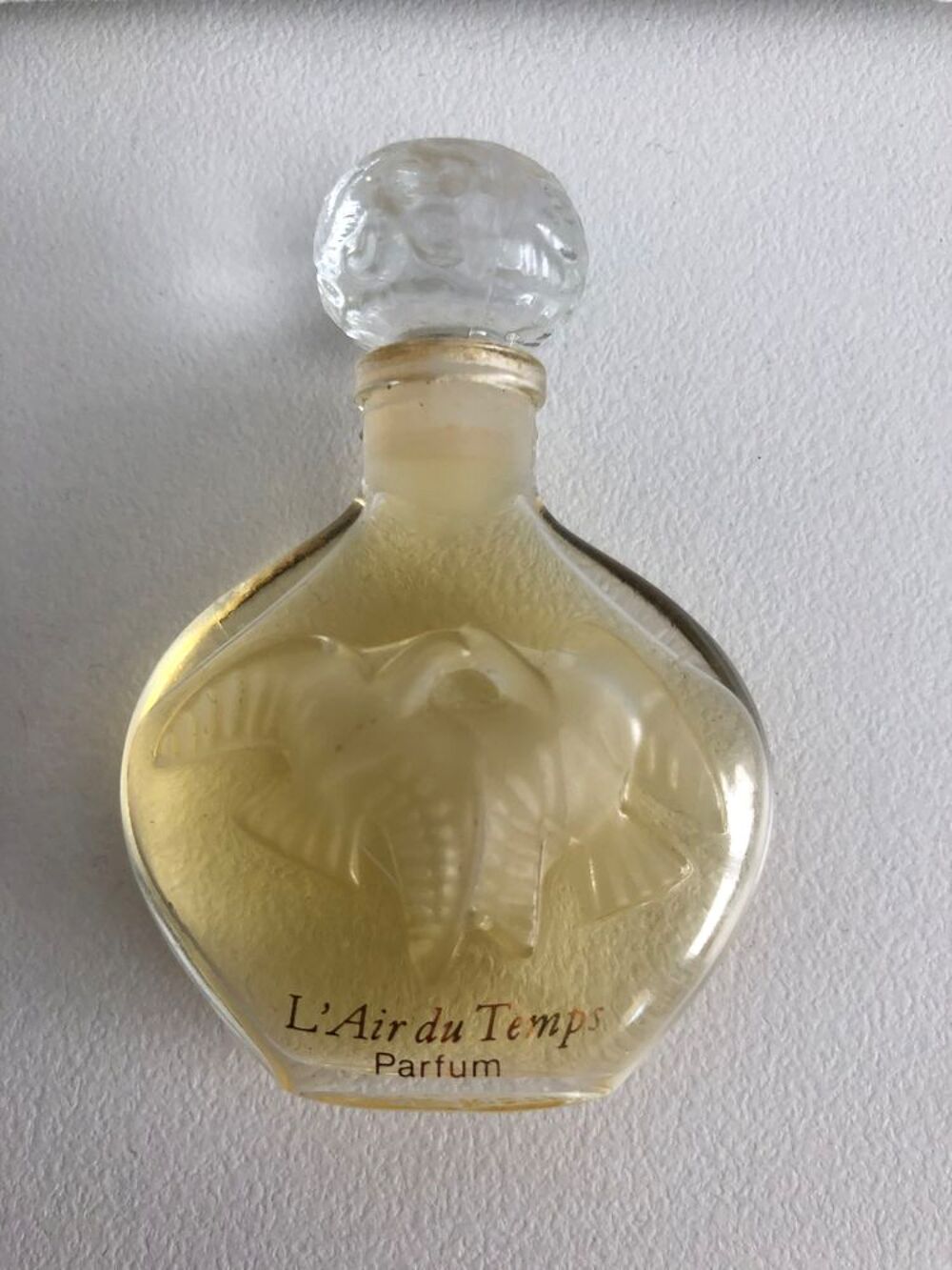 Miniature de parfum l?air du temps Nina RICCI 